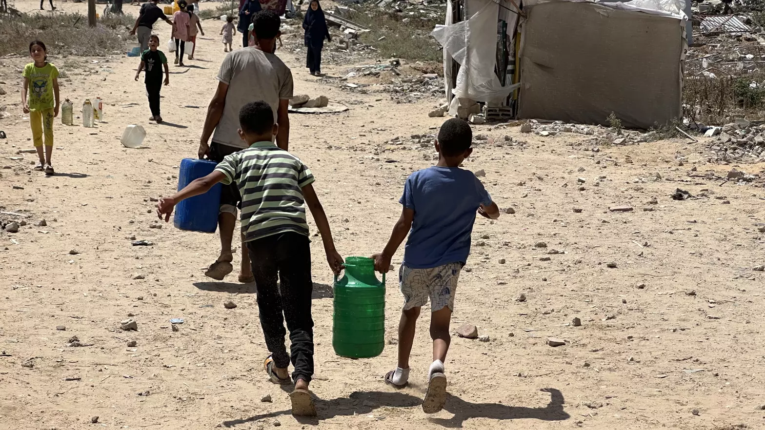 Blackstone-charity-gaza-releif13