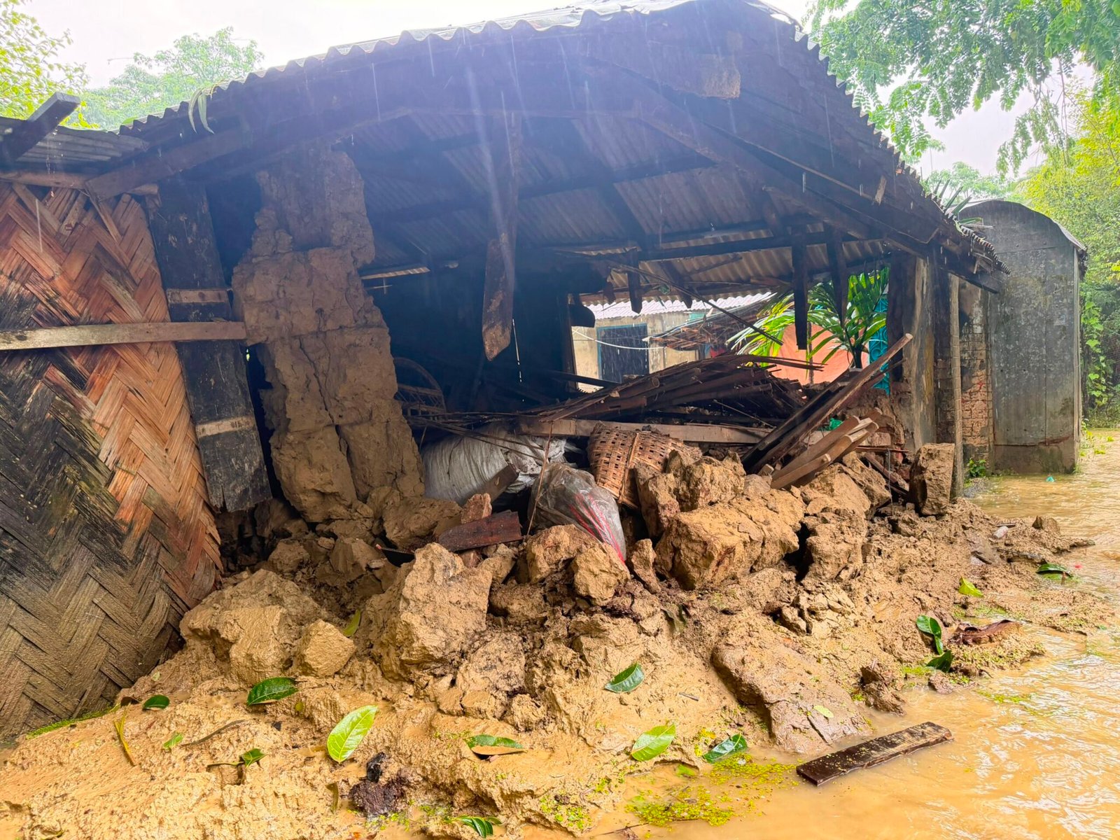 Blackstone-Chottogram-Flood-Appeal (10)